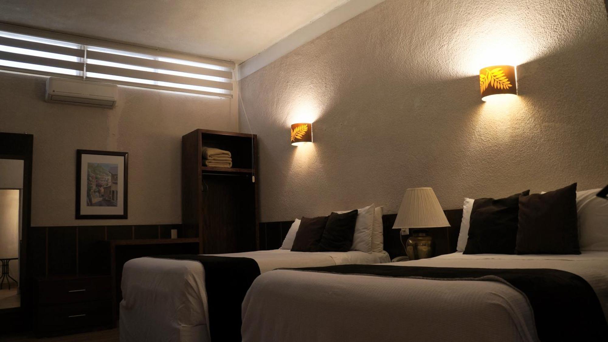 Hotel Casa Blanca Fresnillo de Gonzalez Echeverria Luaran gambar
